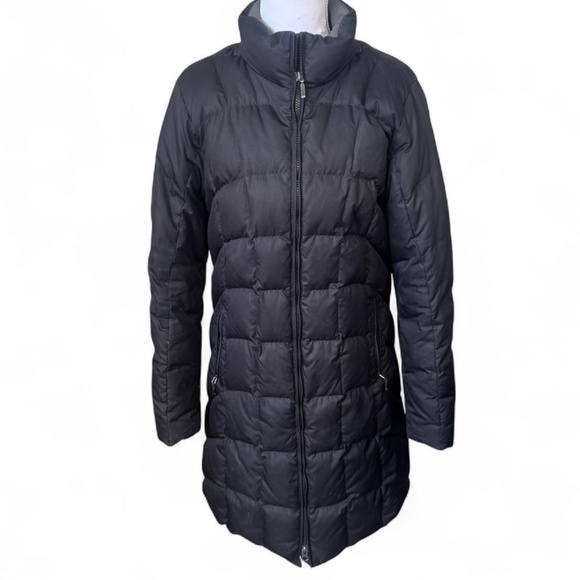 Eddie Bauer Jackets & Blazers - Eddie Bauer down coat black puffer jacket with hood. Size M